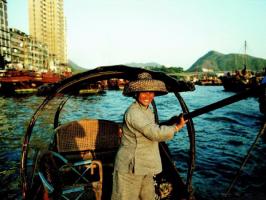Tai O Fishing Village Riding Boat